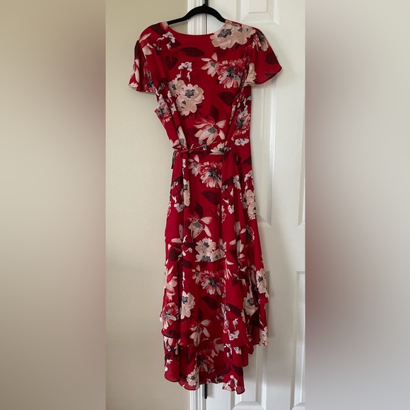 I.N.C. International Concepts. NWT. Size 16P. High/low floral wrap dress. - Picture 3 of 12